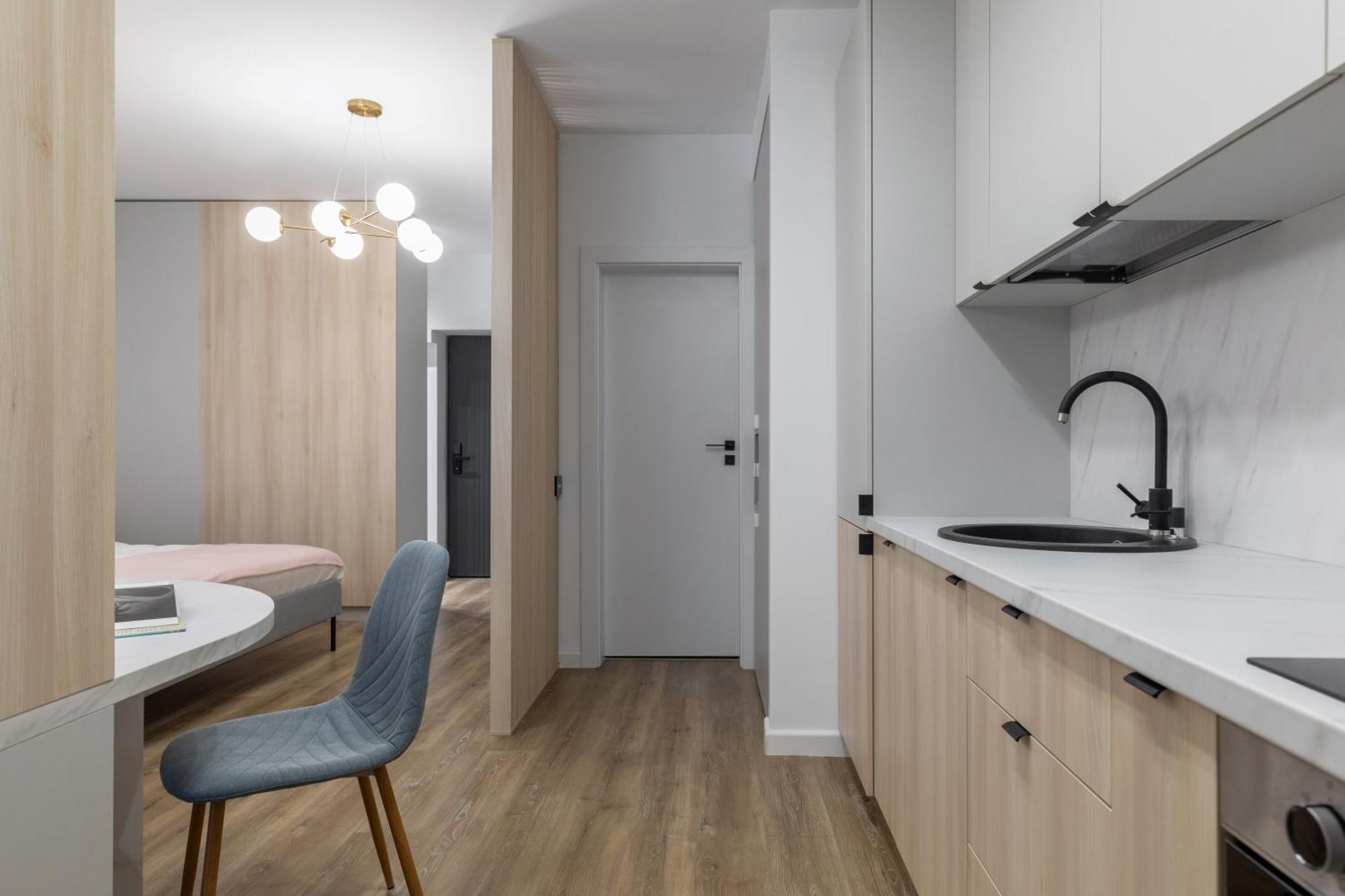 Cozy Garden Apartment 시나이아 외부 사진