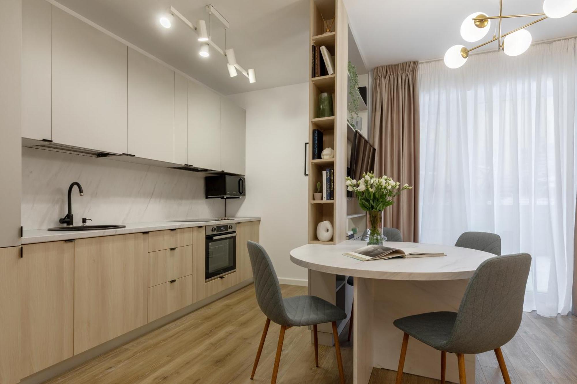 Cozy Garden Apartment 시나이아 외부 사진